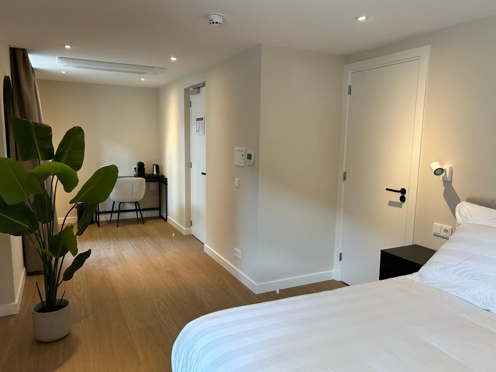 Hotel De Slapende Hollander Kaatsheuvel Exteriör bild